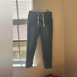 Judy Blue Blue Jeans with White Drawstring